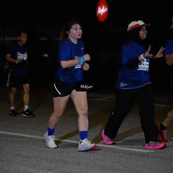 Runner Photo 7456497