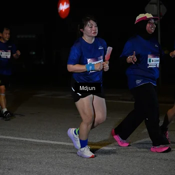 Runner Photo 7456513
