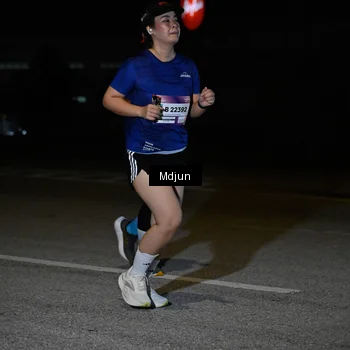 Runner Photo 7456523