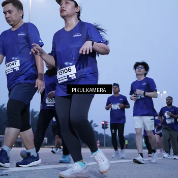 Runner Photo 7456532