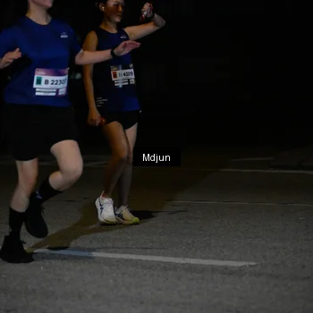 Runner Photo 7456566