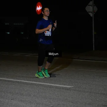 Runner Photo 7456612