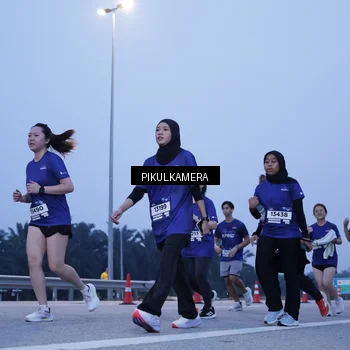 Runner Photo 7456613