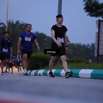 Runner Photo 7456650