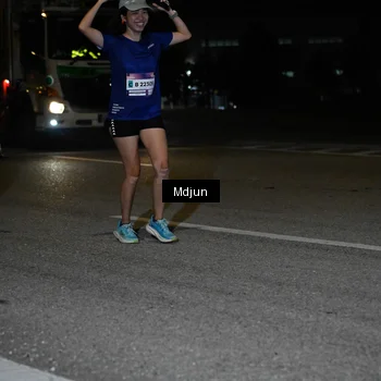 Runner Photo 7456672