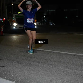 Runner Photo 7456686