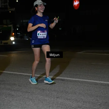 Runner Photo 7456687
