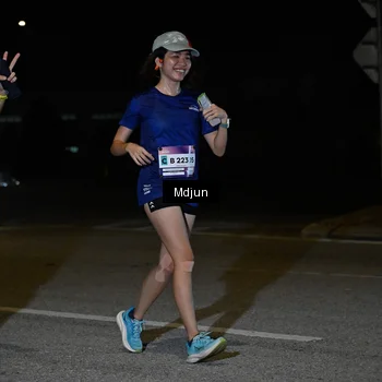 Runner Photo 7456699