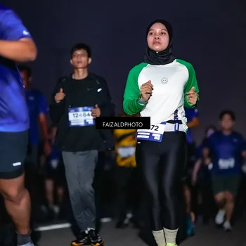 Runner Photo 7456723