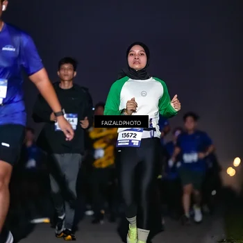 Runner Photo 7456731