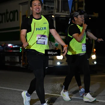 Runner Photo 7456738