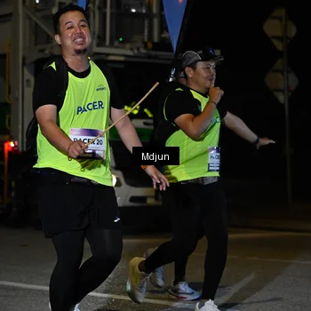 Runner Photo 7456742