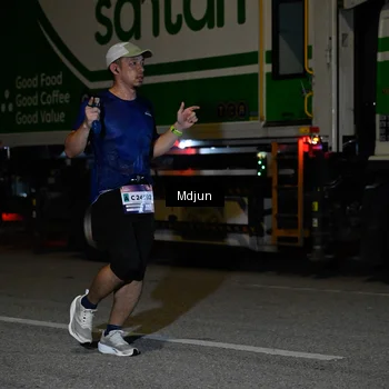 Runner Photo 7456751