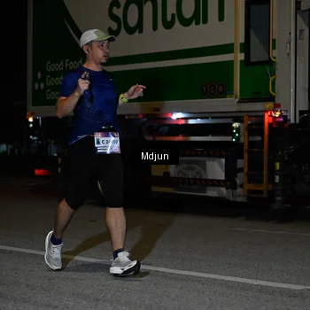 Runner Photo 7456753