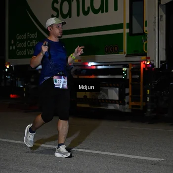 Runner Photo 7456755