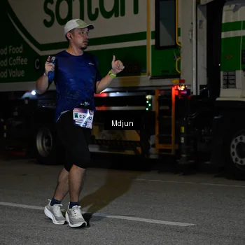 Runner Photo 7456756