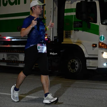 Runner Photo 7456765
