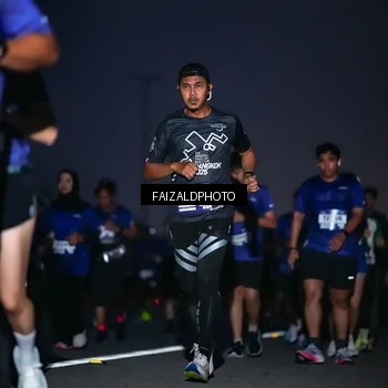 Runner Photo 7456789