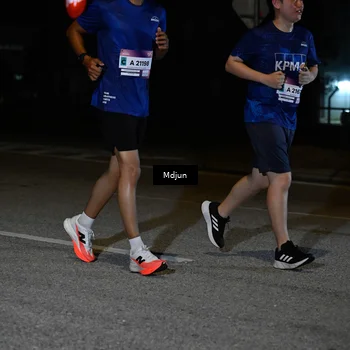 Runner Photo 7456793