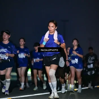 Runner Photo 7456798
