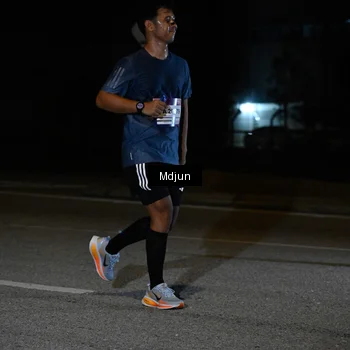 Runner Photo 7456810