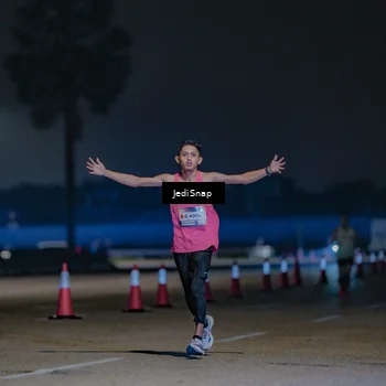 Runner Photo 7456827