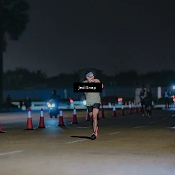 Runner Photo 7456861