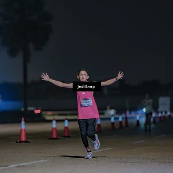 Runner Photo 7456866