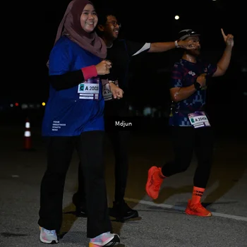Runner Photo 7456873