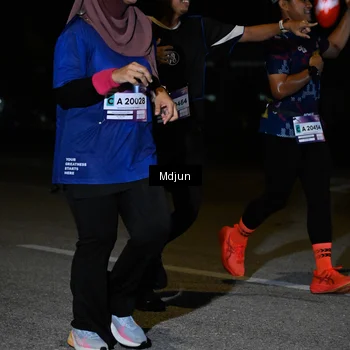 Runner Photo 7456887