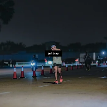 Runner Photo 7456891
