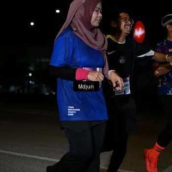 Runner Photo 7456908