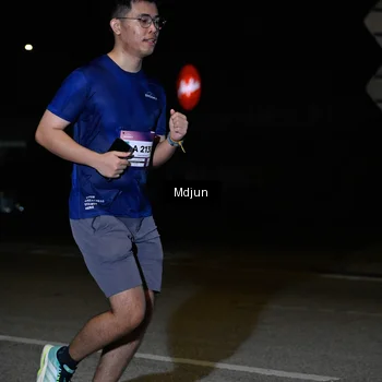 Runner Photo 7456912