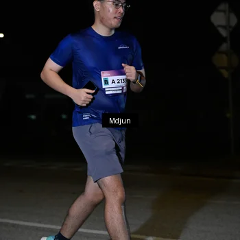 Runner Photo 7456915