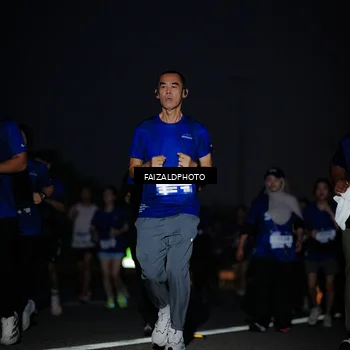 Runner Photo 7456935