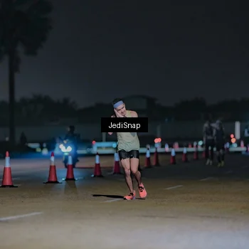 Runner Photo 7456951