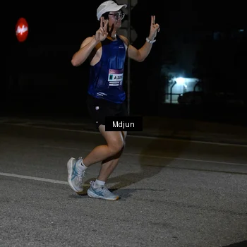 Runner Photo 7456975