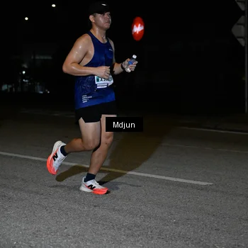 Runner Photo 7456983
