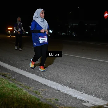 Runner Photo 7457001