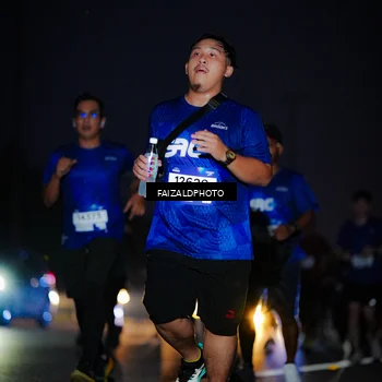 Runner Photo 7457013