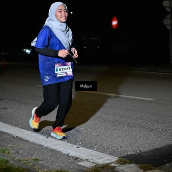 Runner Photo 7457024