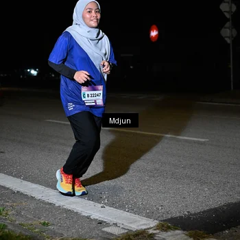 Runner Photo 7457025