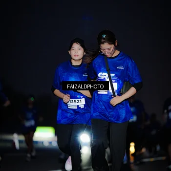 Runner Photo 7457028