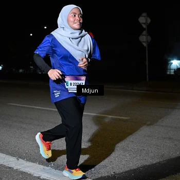 Runner Photo 7457030