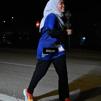 Runner Photo 7457035