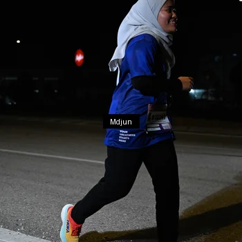Runner Photo 7457037