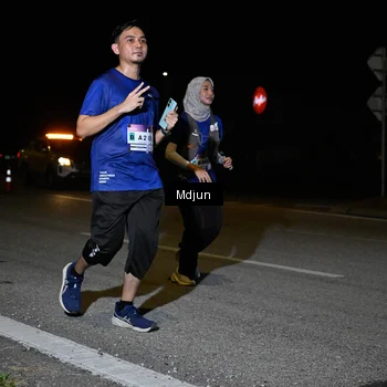 Runner Photo 7457048