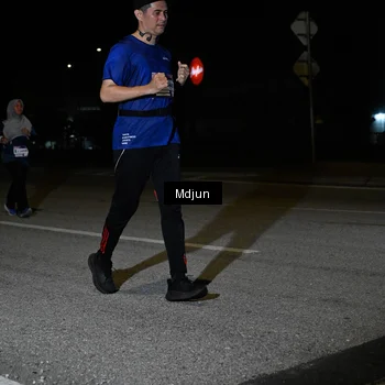 Runner Photo 7457079