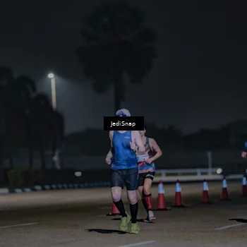 Runner Photo 7457106