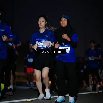Runner Photo 7457115